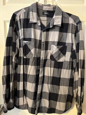 urban pipeline Black and Gray Buffalo Plaid Flannel Button-Down Shirt